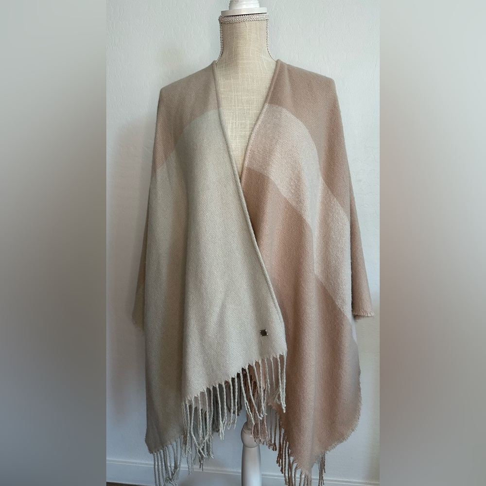 SOIA & KYO PINK/GRAY WOVEN SCARF-CARDIGAN WITH FRINGES SIZE One Size - Picture 9 of 9